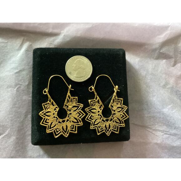 4030 NIP Morrocan Style Earrings Artisan Tribal Boho Ethnic Bohemian Mandala - Picture 2 of 2